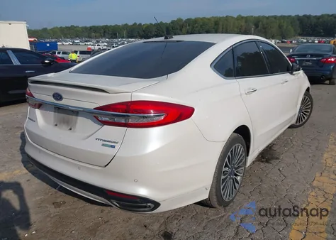 2018 Ford Fusion Titanium z USA, uszkodzony, nr VIN 3FA6P0D99JR233574